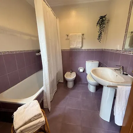 La Casa Grande De Cabrales Ii Canales (Asturias)